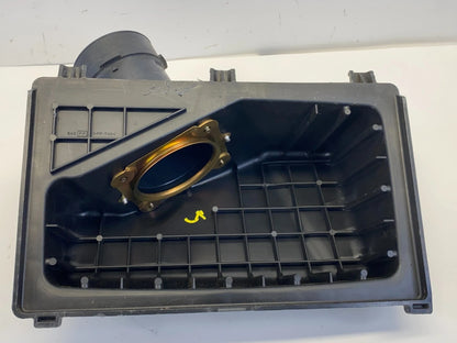 2002-2006 NISSAN ALTIMA 2.5L AIR INTAKE CLEANER BOX UPPER COVER LID W/ HOSE MAF