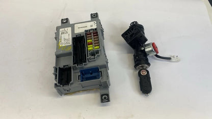 2012-2017 FIAT 500 1.4L AT BODY CONTROL MODULE W/ IGNITION SWITCH 68184342AD