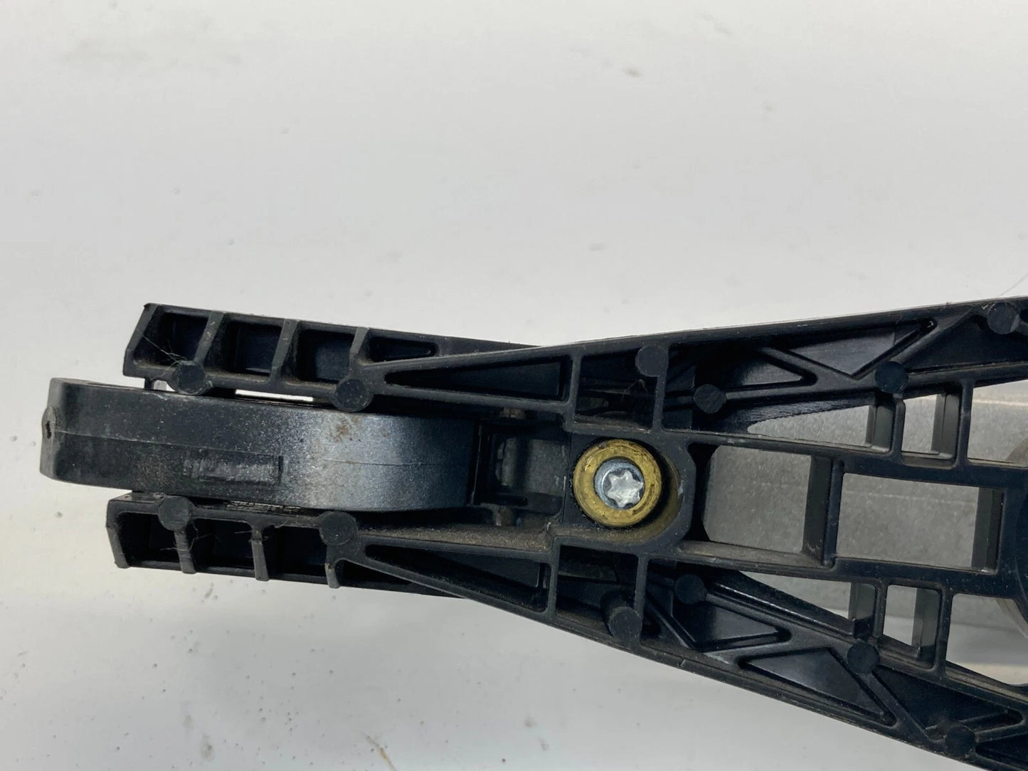 2011 2012 CHEVROLET CHEVY CRUZE FRONT RIGHT SIDE EXTERIOR DOOR HANDLE OEM