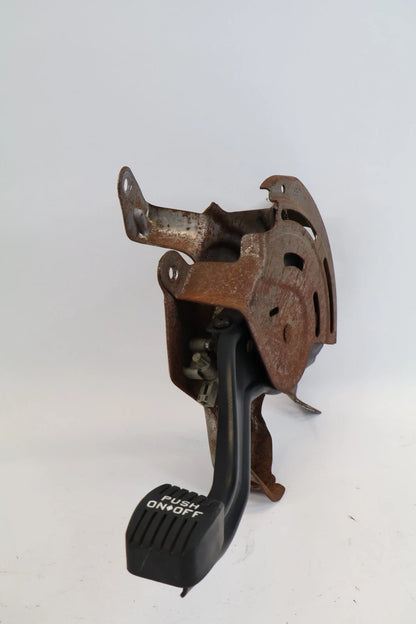 2011-2019 EXPLORER 09-19 FORD FLEX EMERGENCY PARKING BRAKE FOOT PEDAL ASSY OEM