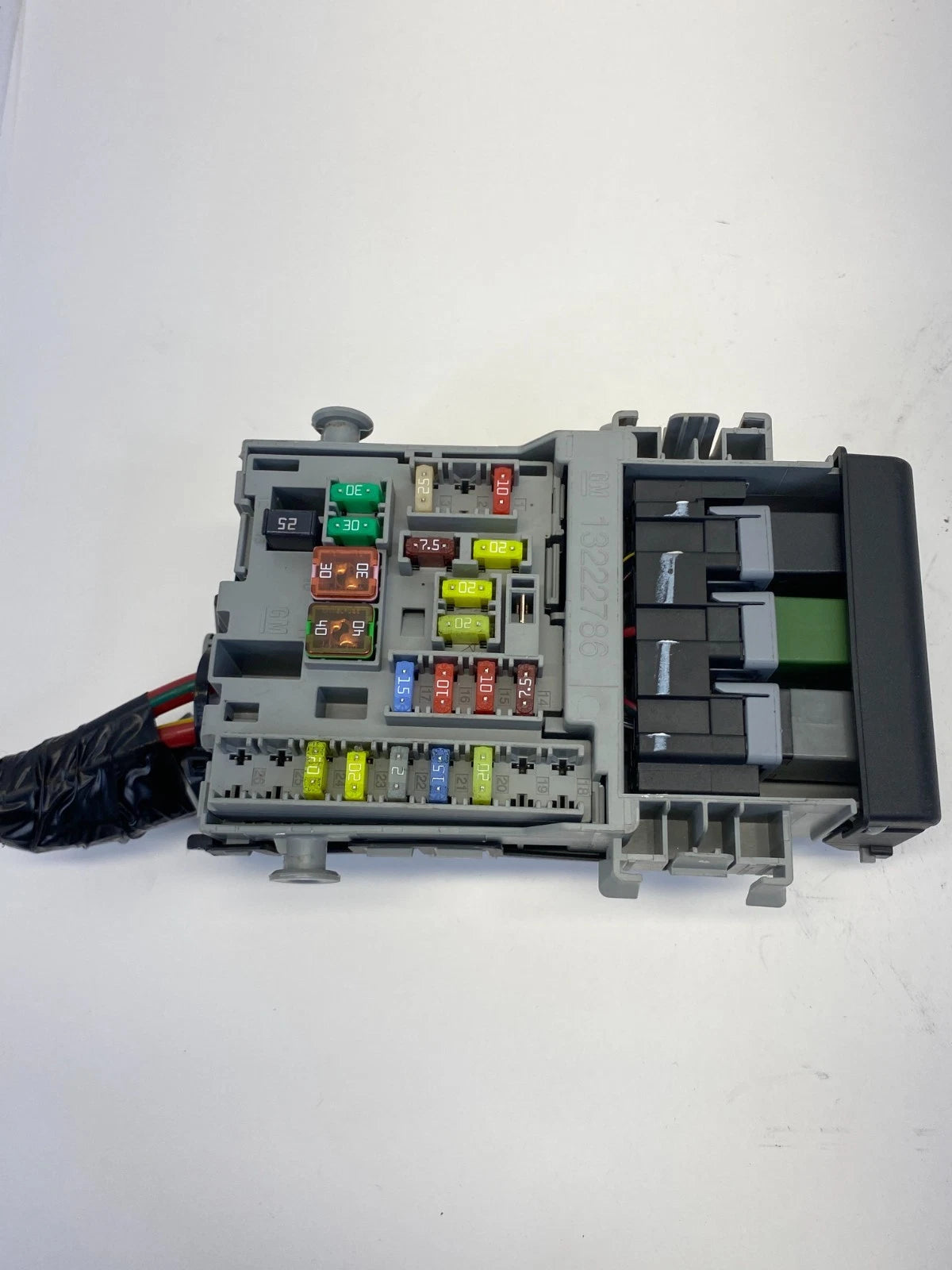 2011-2014 CHEVROLET CRUZE 1.8L INTERIOR CABIN FUSE BOX JUNCTION BLOCK 13222786
