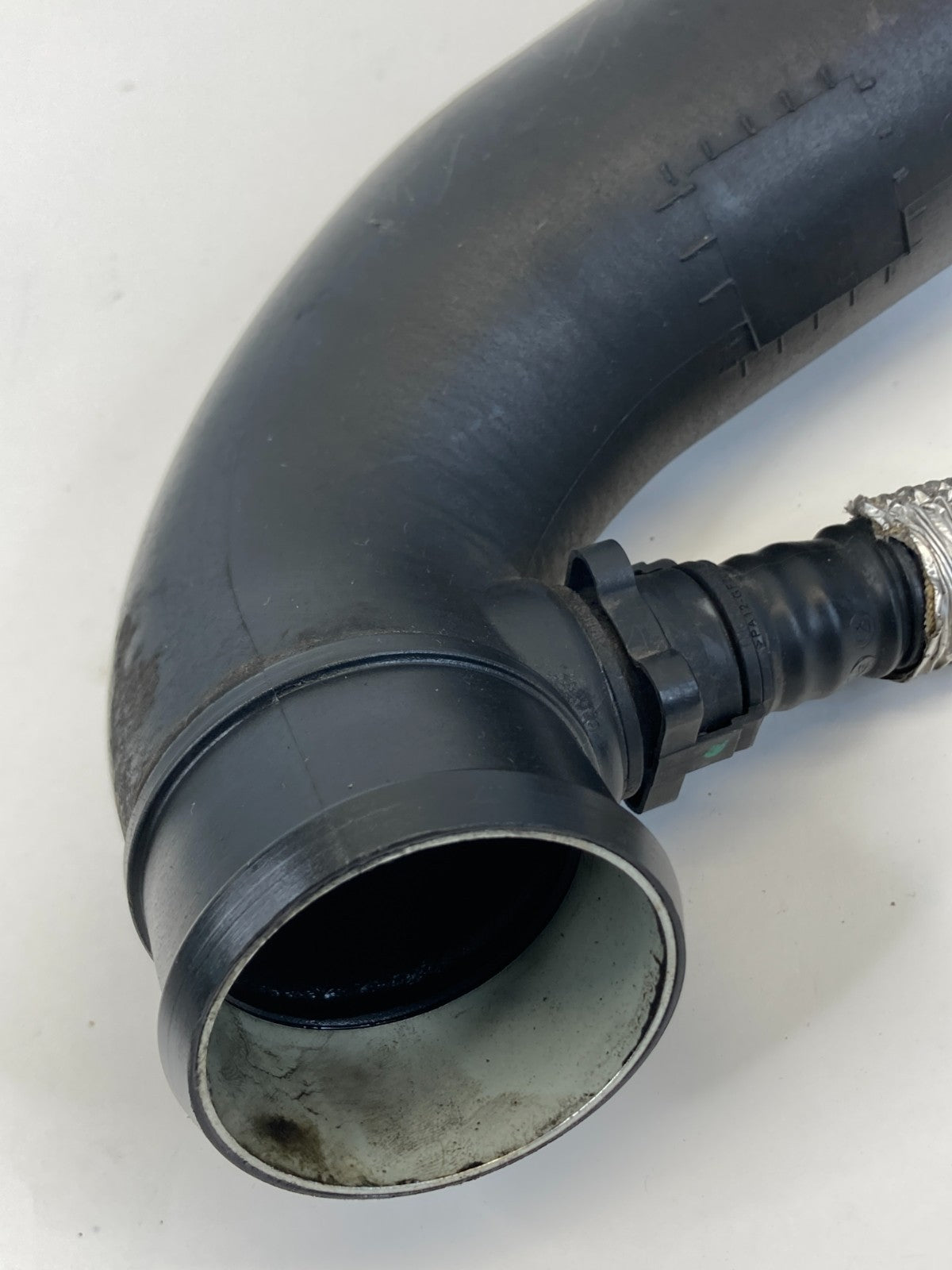 2009-2017 Volkswagen CC Air Cleaner Intake Duct Hose Pipe Tube 1K0129654AR OEM