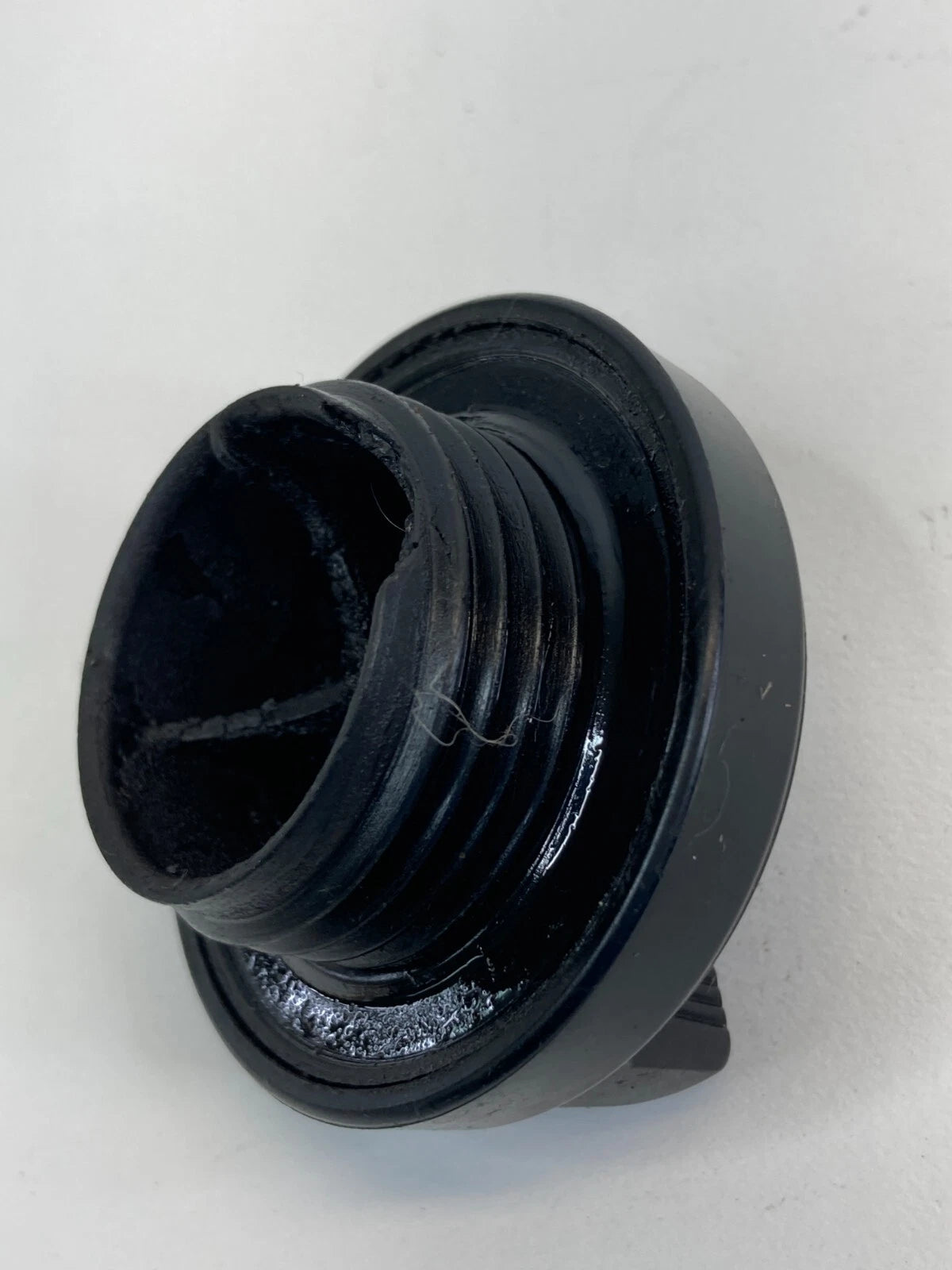 2003-2005 TOYOTA CELICA 01-03 RAV4 1.8L L4 ENGINE OIL FILLER FLUID CAP SAE 5W-30