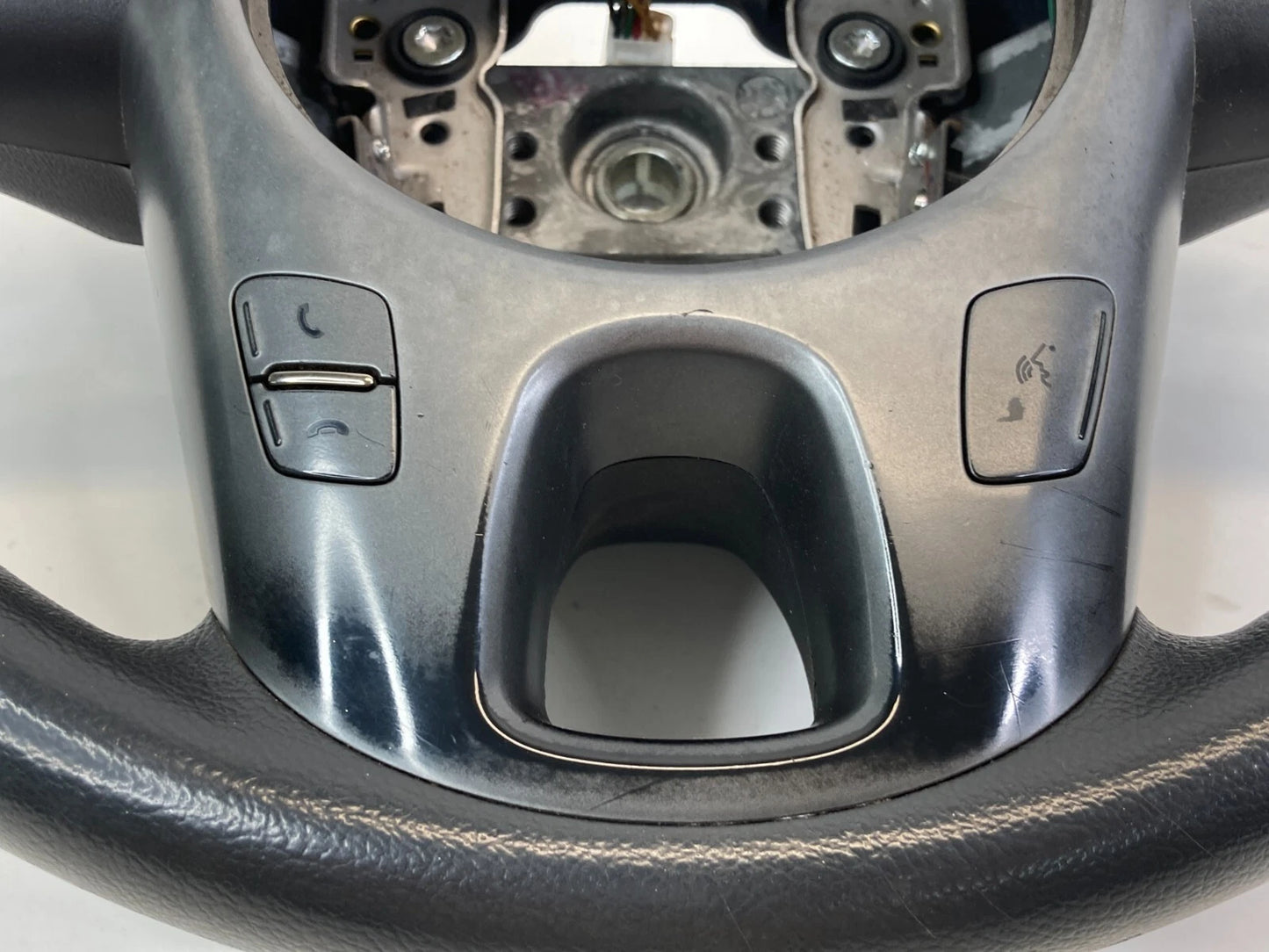 2010-2013 KIA SOUL LEFT SIDE STEERING WHEEL W/ AUDIO & CRUISE CONTROL SWITCH