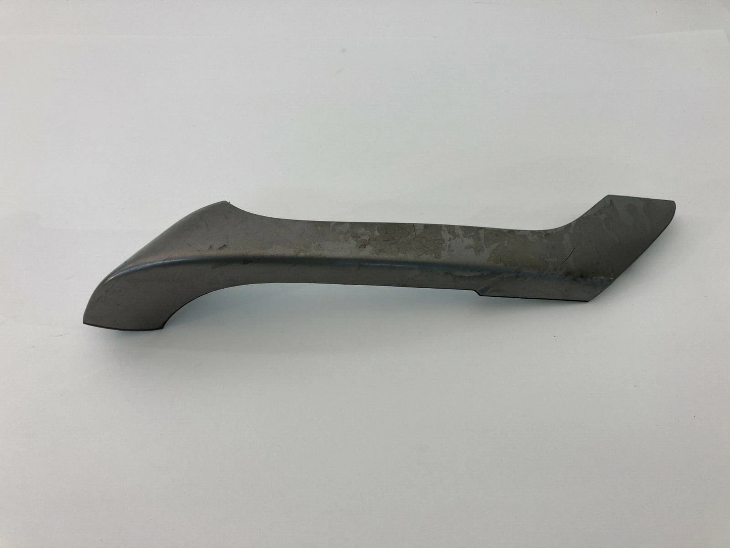 2005-2010 PONTIAC G6 REAR RIGHT SIDE INTERIOR DOOR PULL HANDLE COVER 15238536