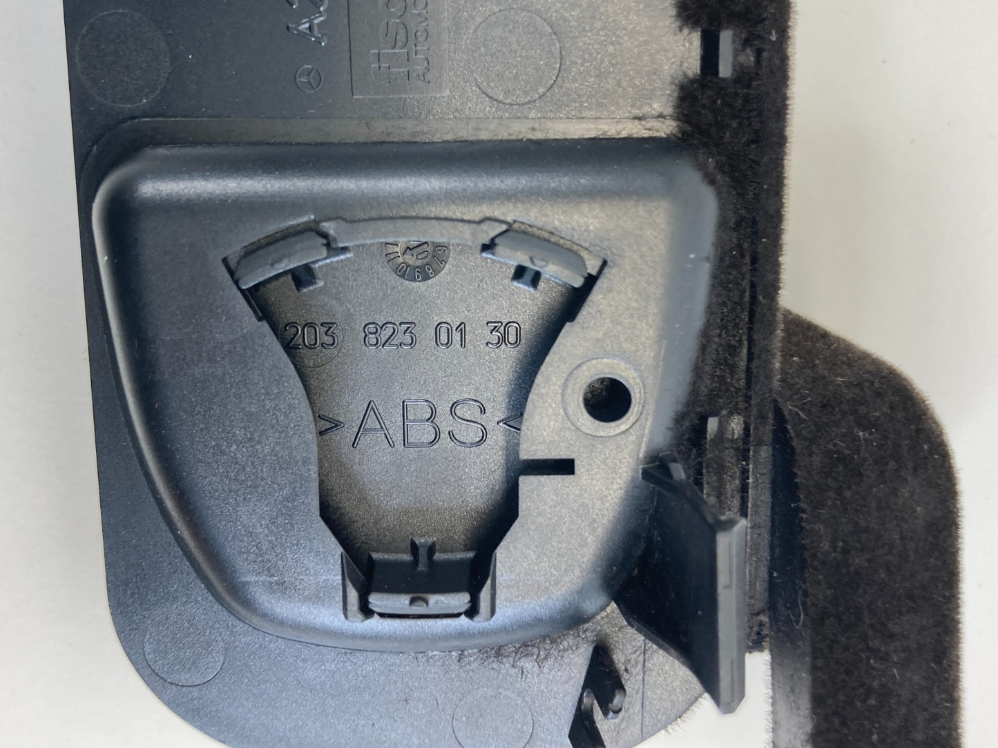 2006 Mercedes Benz CLS500 Center Console Insert Voice Control Cover A2198230411