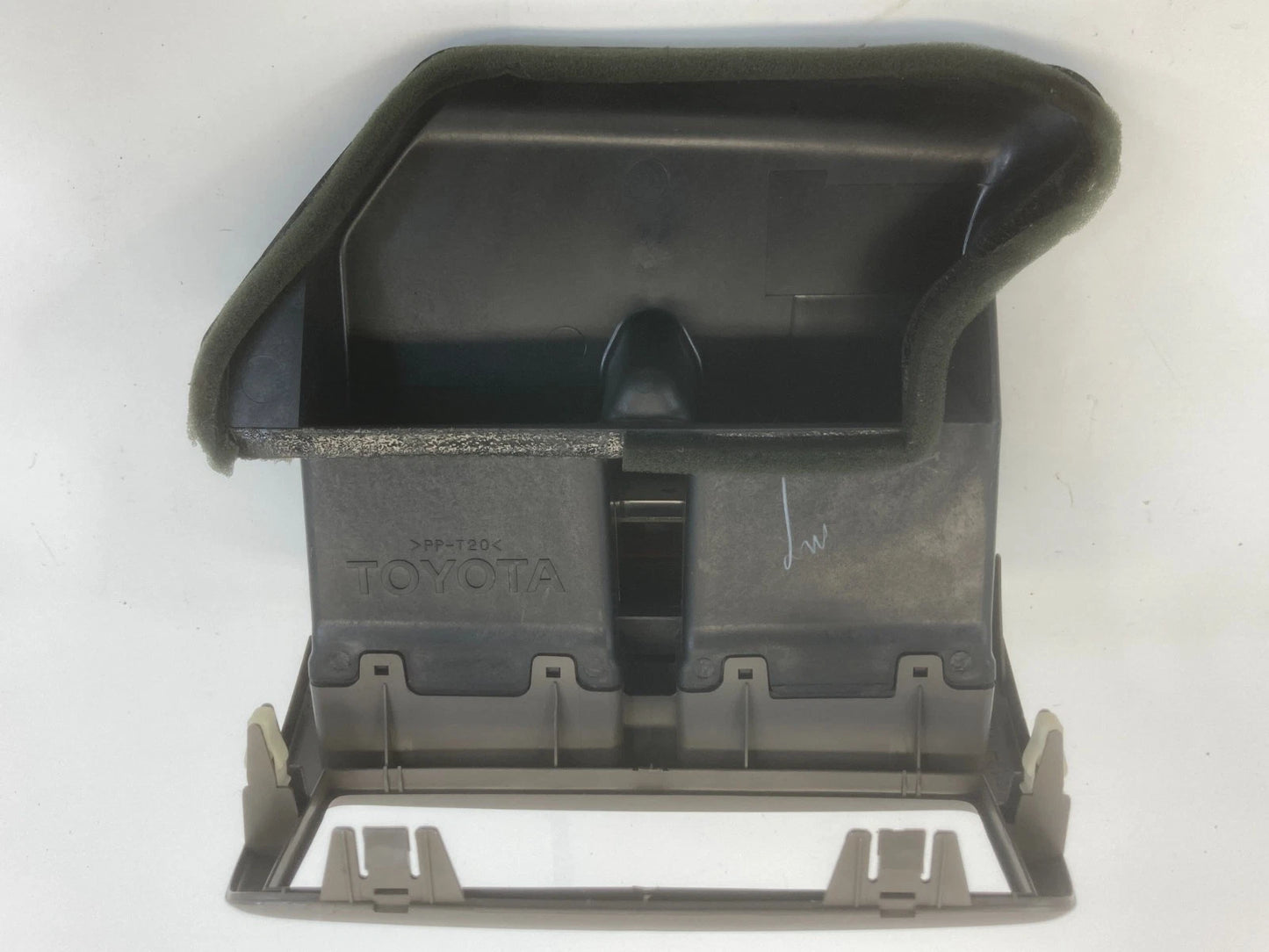 1998-2002 TOYOTA COROLLA CENTER DASH A/C VENT BEZEL TRIM W CLOCK 55660-02010 OEM