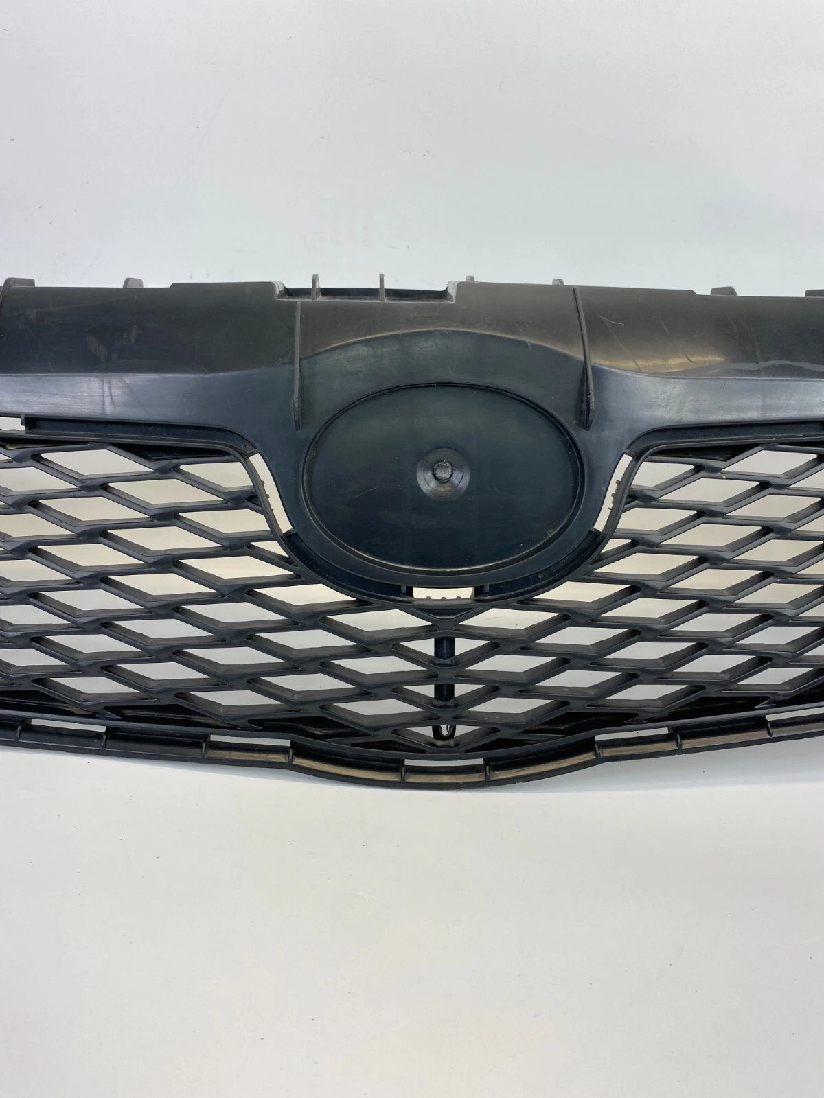 2009 2010 09 10 TOYOTA COROLLA FRONT UPPER BUMPER UPPER GRILL GRILLE AFTERMARKET