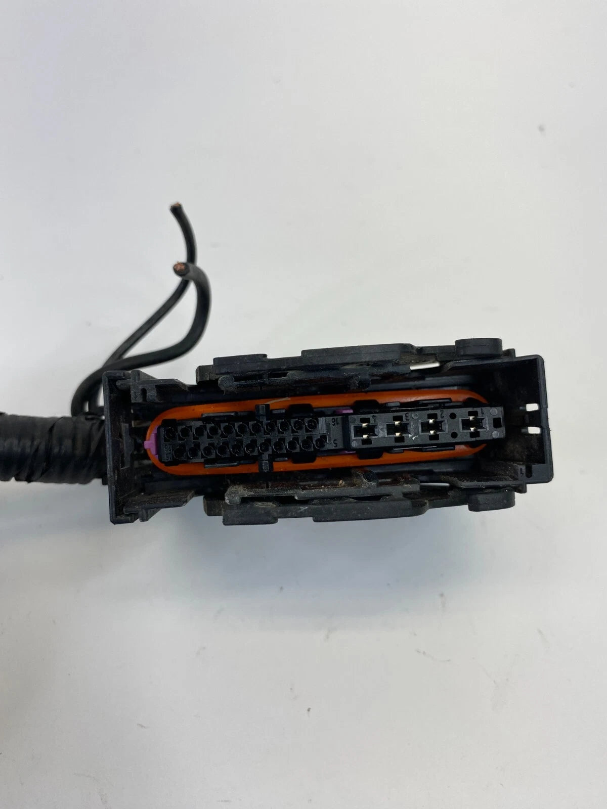 2007-2010 NISSAN ALTIMA 2.5L AT ABS ANTI LOCK BRAKE PUMP PLUG CONNECTOR OEM