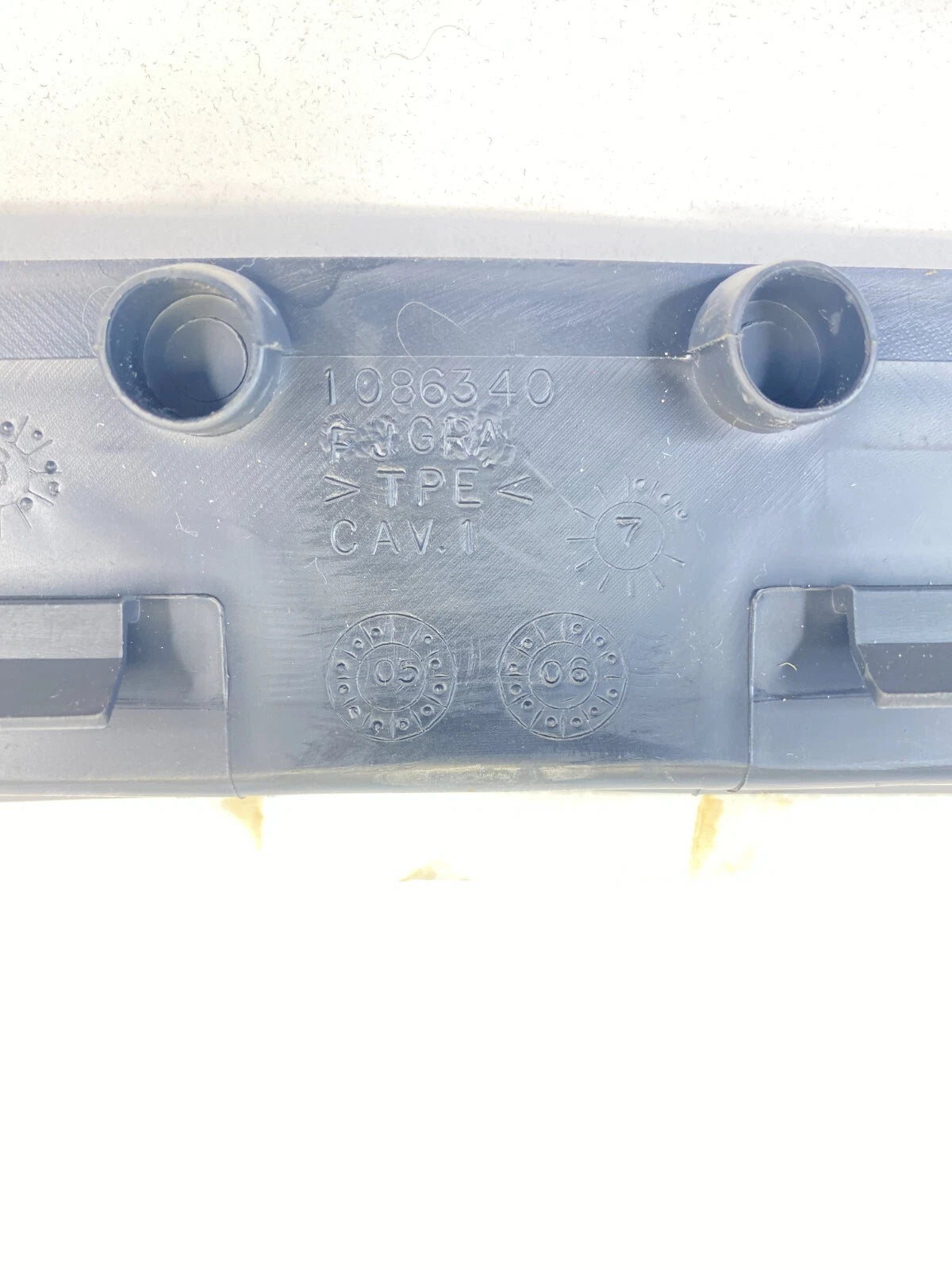 06 07 08 09 FORD FUSION DASH COLUMN SHROUD TRIM BEZEL COVER PANEL 1086340 OEM