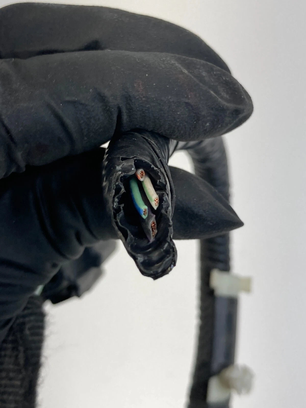 13-16 Ford Fusion Front Left Or Right Headlight Wire Connector Pigtail Plug OEM