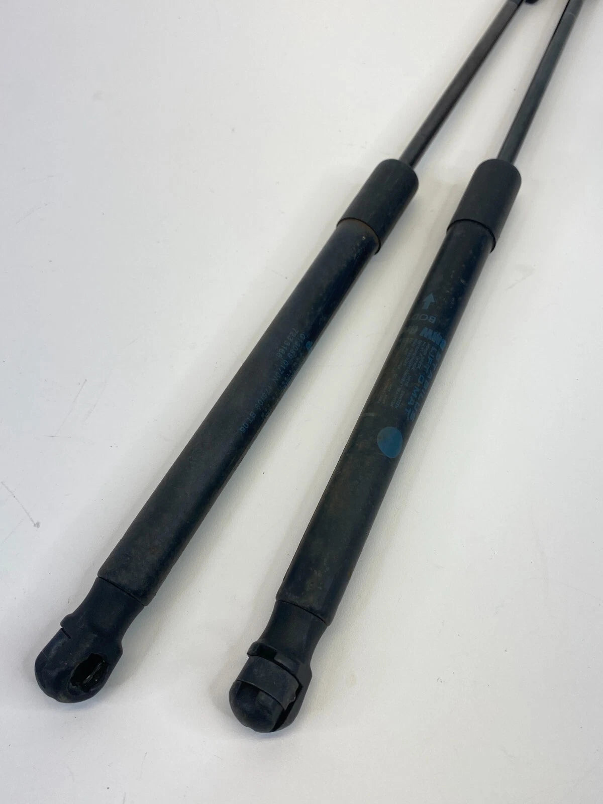 2008-2014 MINI COOPER CLUBMAN TRUNK HATCH LIFT SUPPORT CYLINDER SHOCK STRUT SET