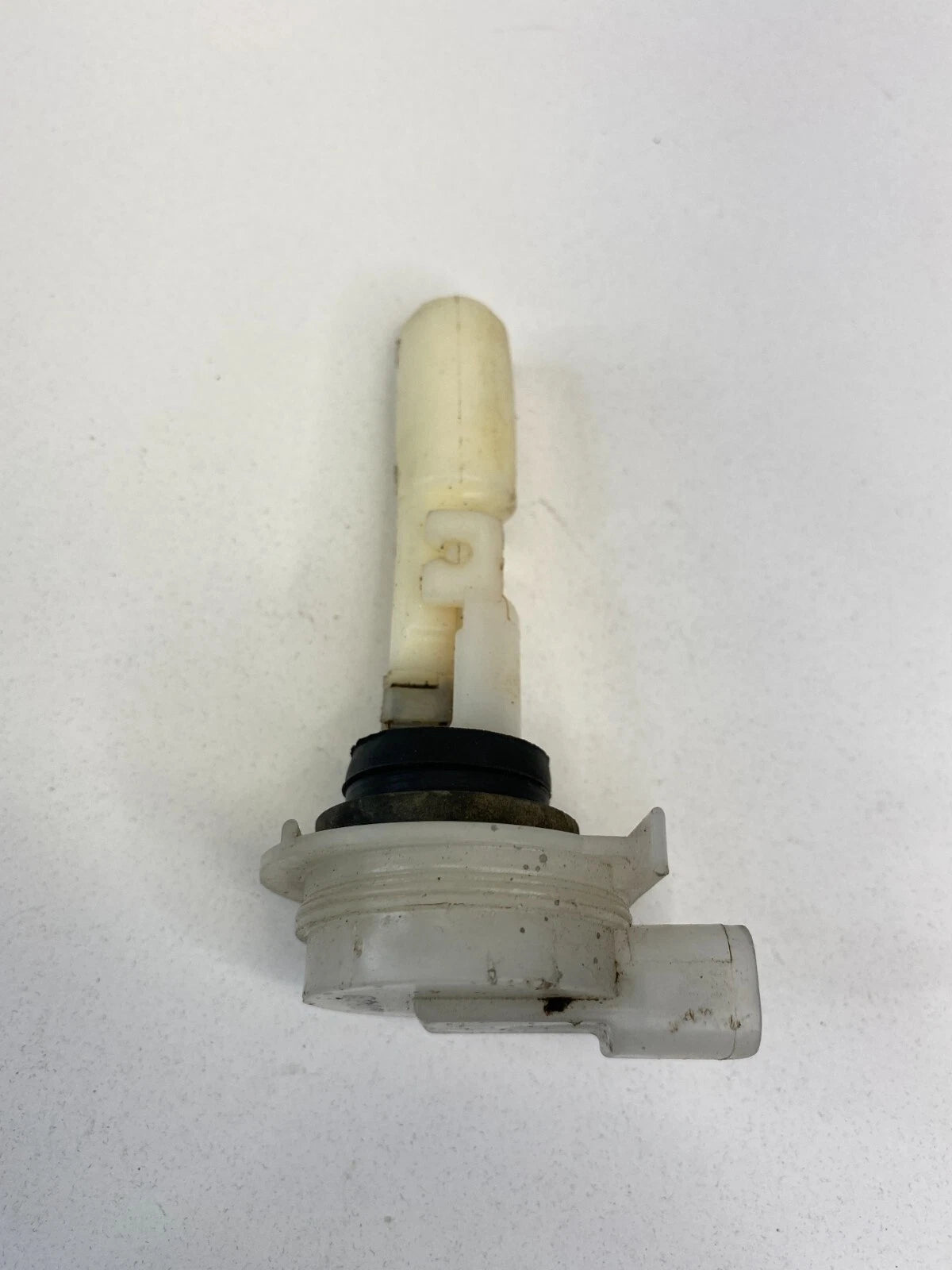 2010 2011 2012 LINCOLN MKT WINDSHIELD WASHER FLUID LEVEL SENSOR INDICATOR OEM