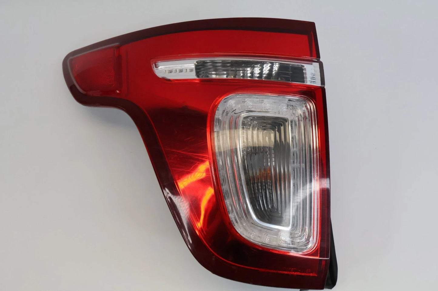 2013-2015 FORD POLICE INTERCEPTOR UTILITY LEFT DRIVER TAIL LIGHT TAILLIGHT OEM