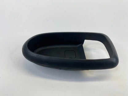 02-05 HYUNDAI SONATA REAR RIGHT SIDE INTERIOR DOOR HANDLE TRIM COVER 83621-3D000