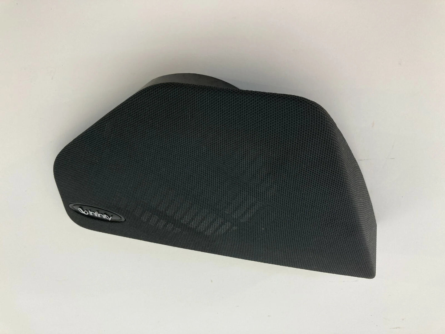 2004-2006 KIA AMANTI FRONT PASSENGER SIDE DOOR SPEAKER TRIM COVER 96343-3F000