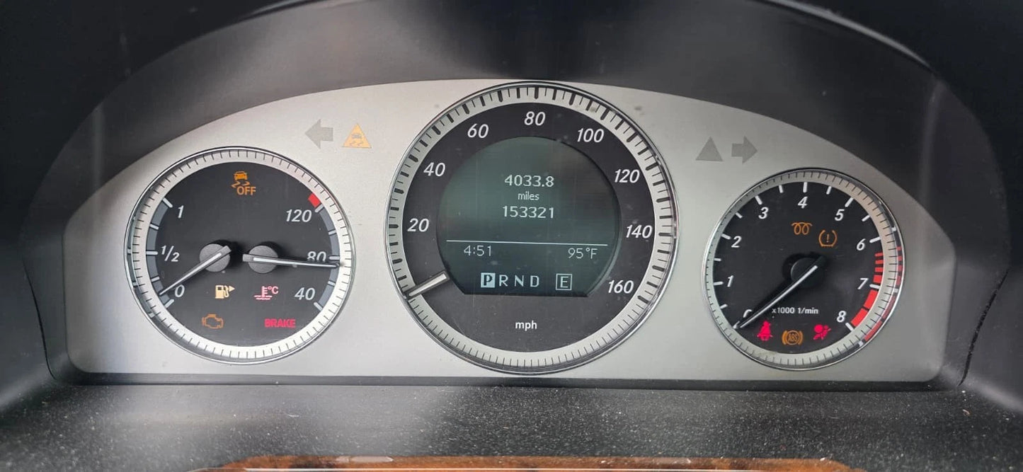 10-12 MERCEDES GLK350 SPEEDOMETER INSTRUMENT CLUSTER OEM A2049004607 153K MILES