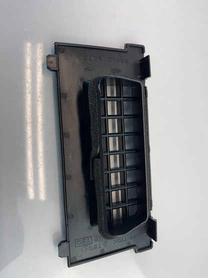 2005 2006 INFINITI G35 REAR CENTER CONSOLE INNER AC VENT GRILLE COVER 96912AC700