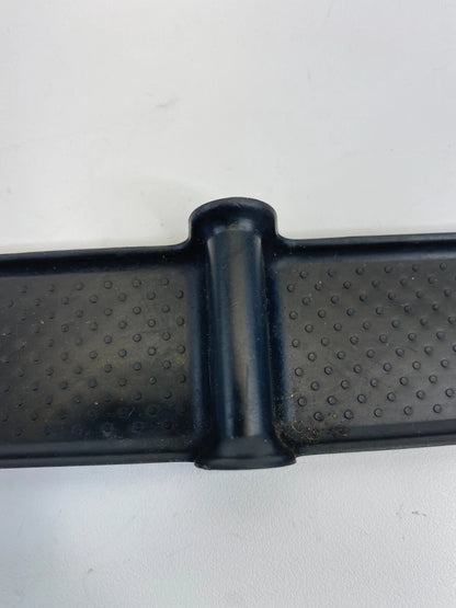 02-06 TOYOTA CAMRY REAR RIGHT SIDE DOOR HANDLE POCKET INSERT MAT OEM 74283-AA010