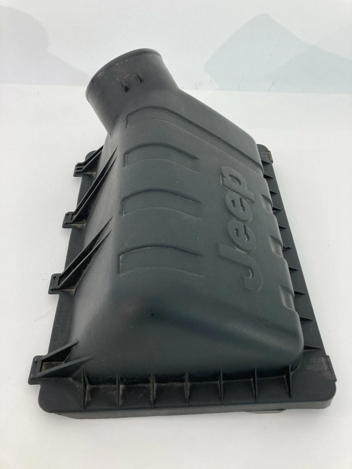 2005-2007 JEEP LIBERTY AIR CLEANER INTAKE BOX FILTER UPPER TOP LID COVER ASSY