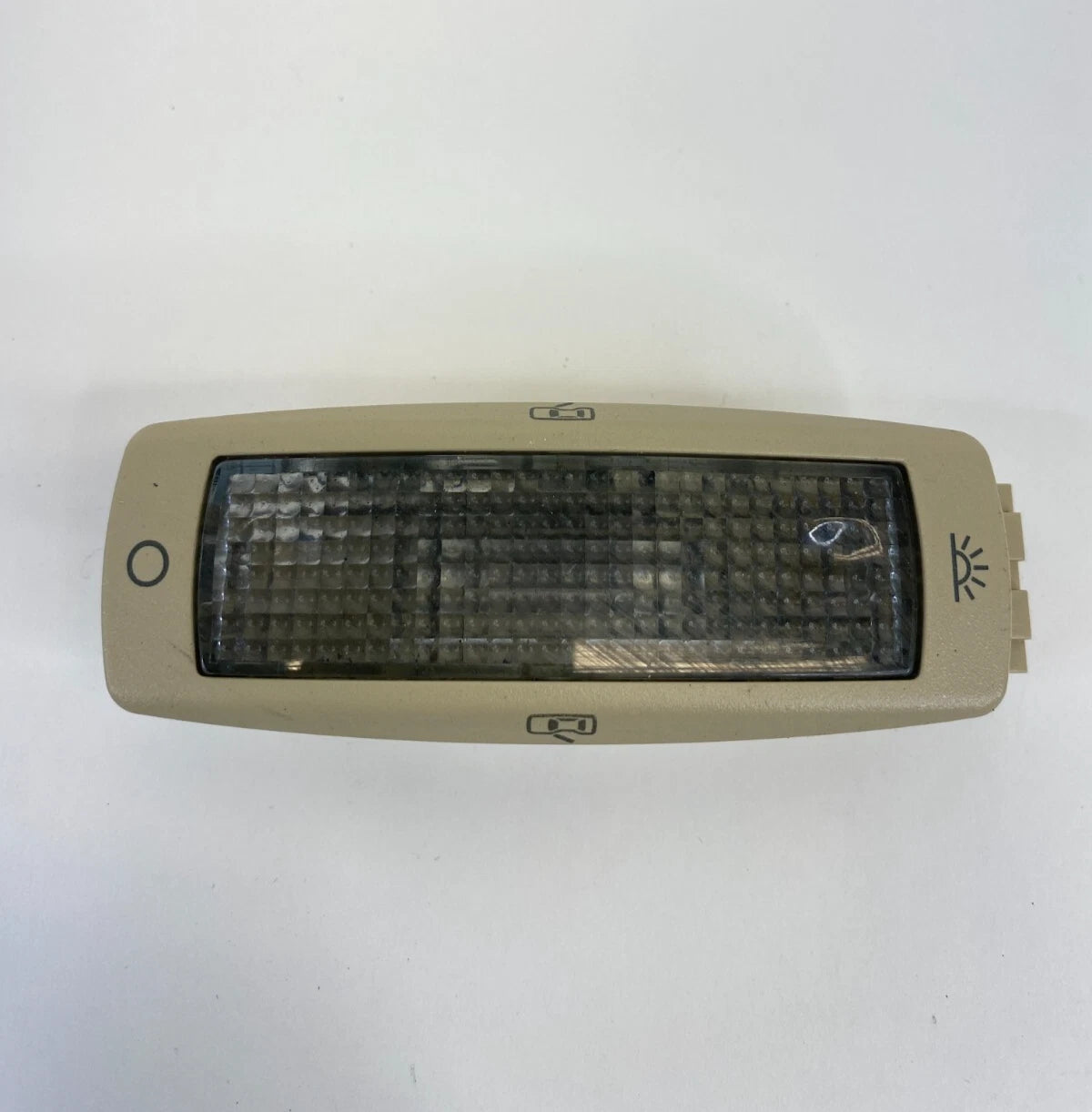 1998-2010 VW NEW BEETLE REAR LEFT RIGHT DOME MAP READING LIGHT LAMP ASSY OEM