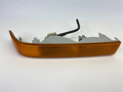 1998-2004 CHEVROLET S10 FRONT RIGHT FR RH PARK TURN SIGNAL LAMP LIGHT OEM