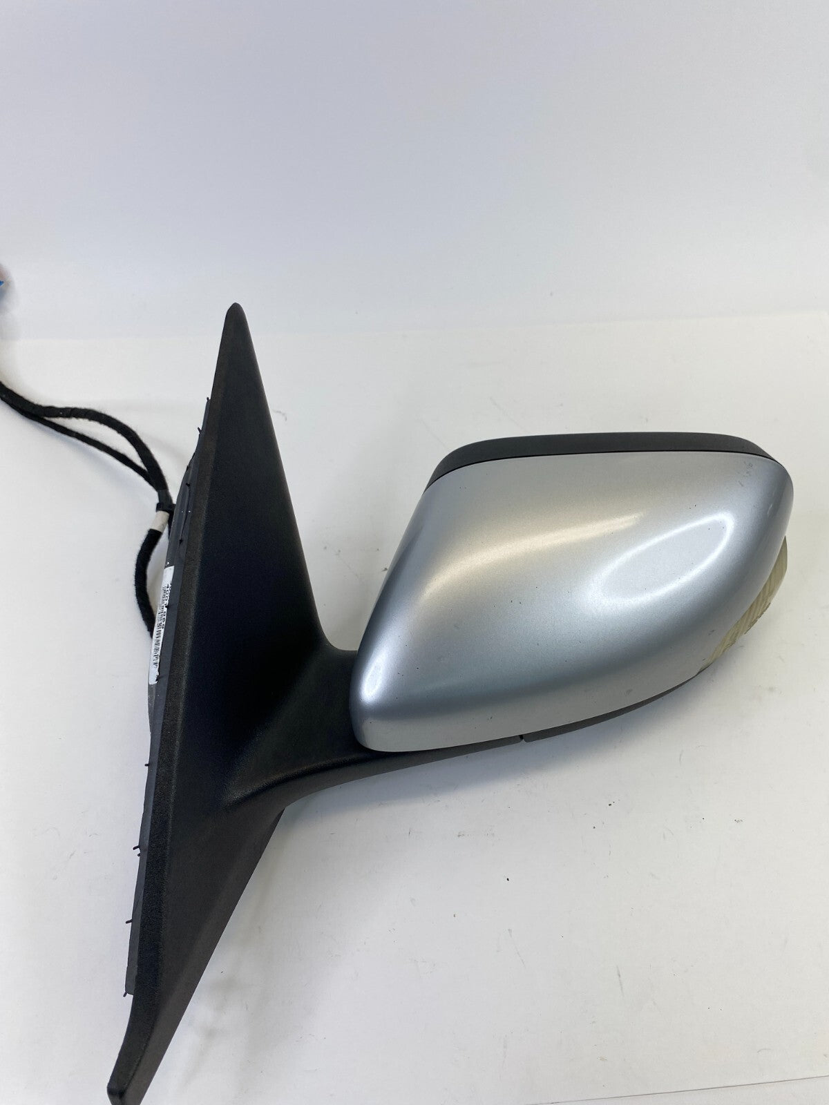 04-06 Volvo S40 Left Driver Side View Power Door Mirror W/ Turn Signal 30674980