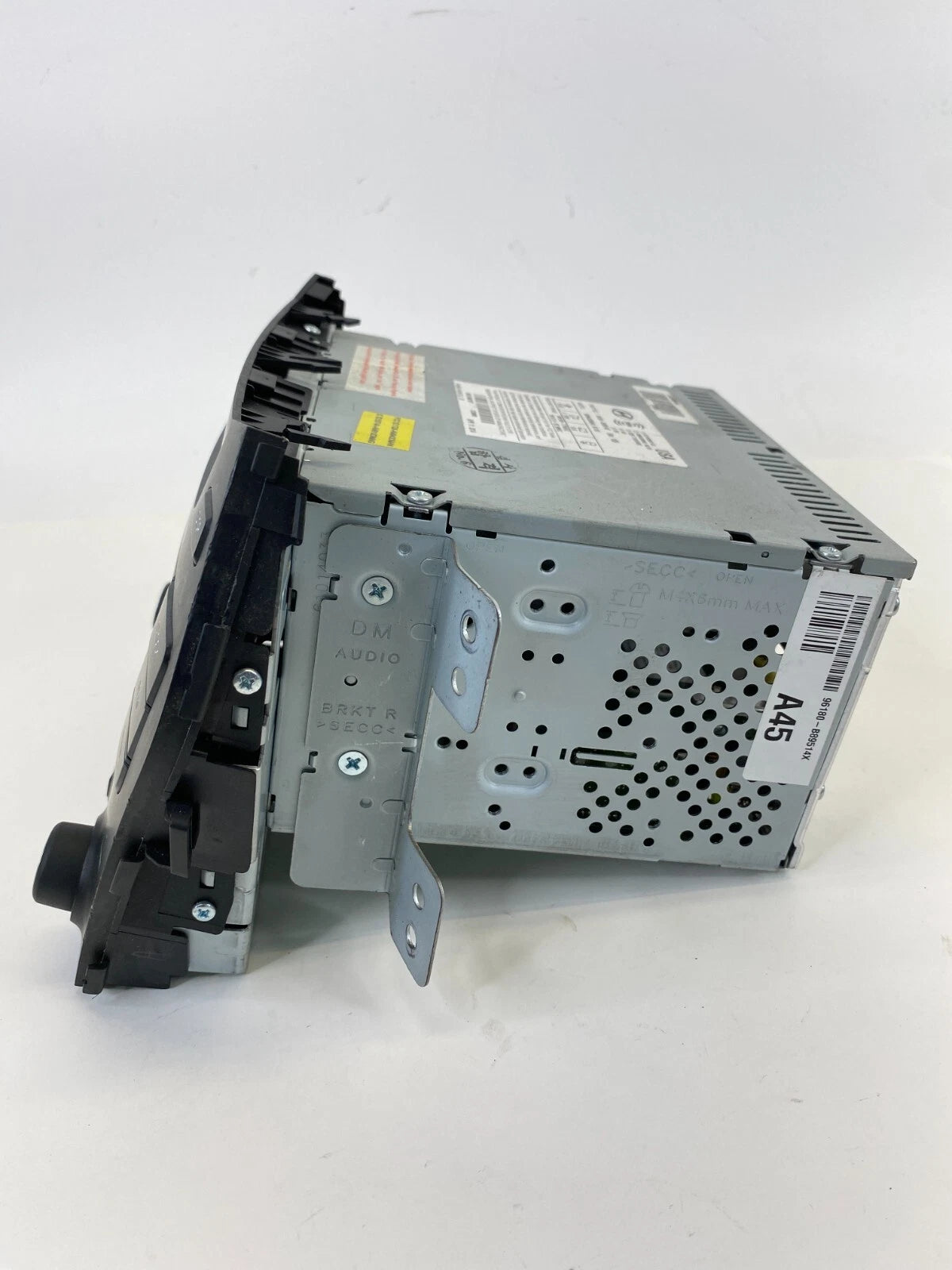 2014-2015 HYUNDAI SANTA FE AM FM CD MP3 RADIO RECEIVER 96180-B89514X OEM