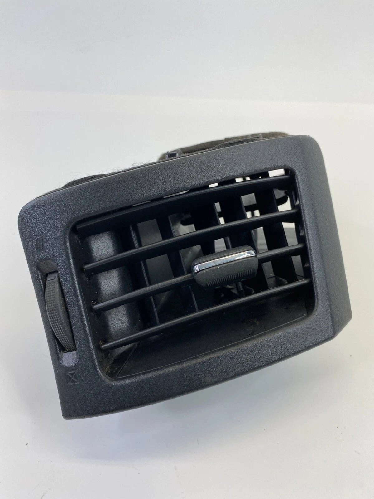 2007 2008 INFINITI G35 SEDAN DASH RIGHT SIDE A/C AIR VENT OUTER OUTLET OEM