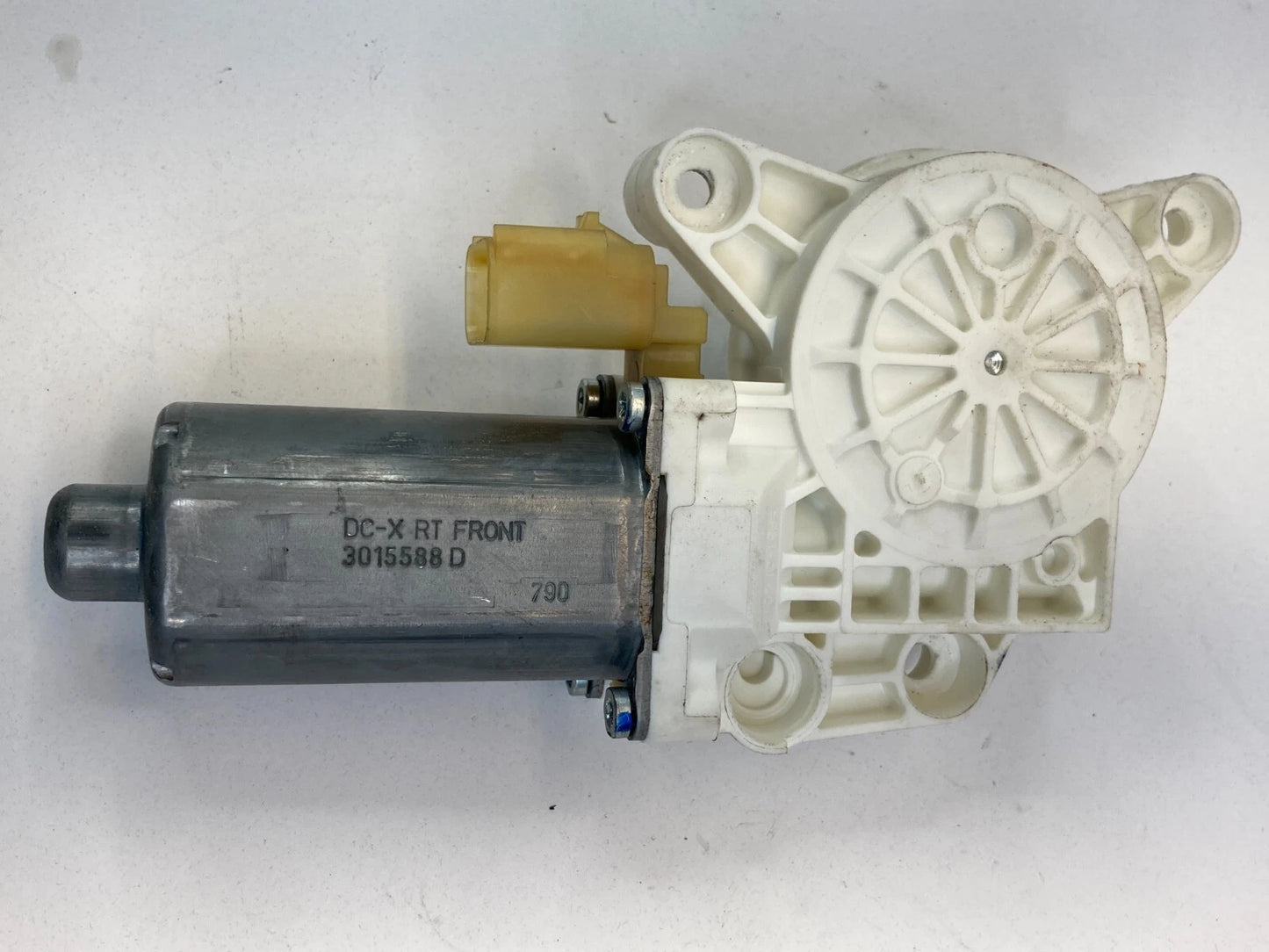 2008-2016 CHRYSLER TOWN & COUNTRY FRONT RIGHT SIDE DOOR WINDOW MOTOR 0130821470