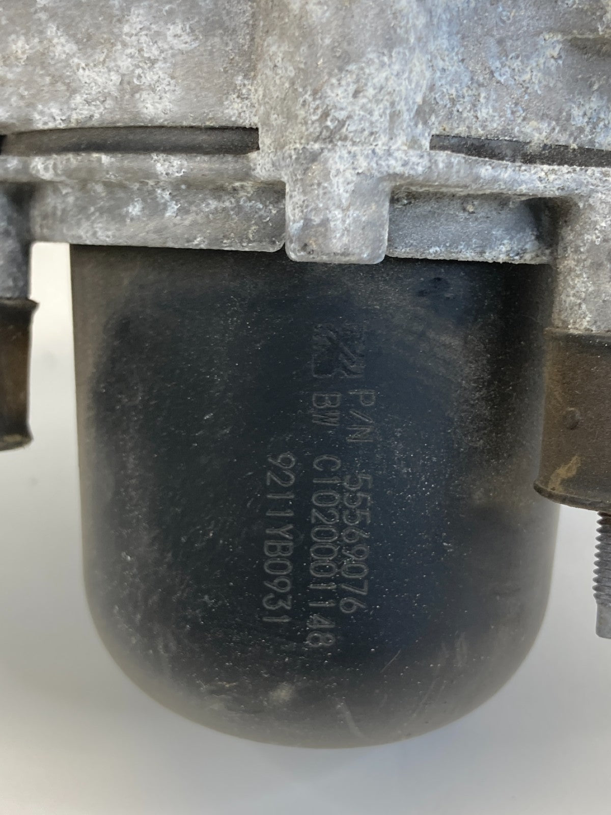 2013-2018 Chevrolet Sonic Secondary Air Injection Pump w/Bracket 55569076 OEM