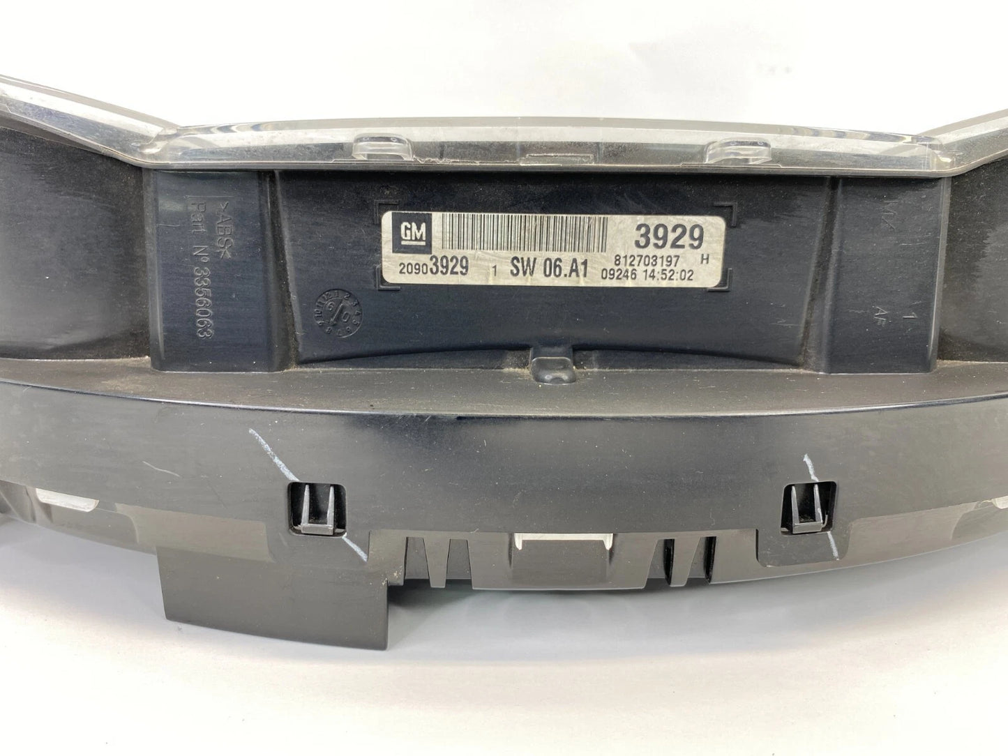 2010-2011 CHEVROLET EQUINOX 2.4L SPEEDOMETER INSTRUMENT CLUSTER 20903929 OEM