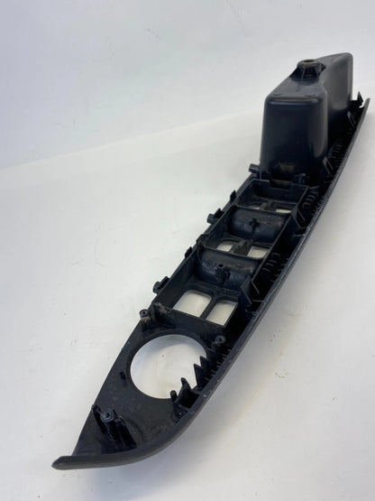 2006-2010 HYUNDAI ACCENT SEDAN FRONT LEFT MASTER WINDOW SWITCH BEZEL 82710-1E050