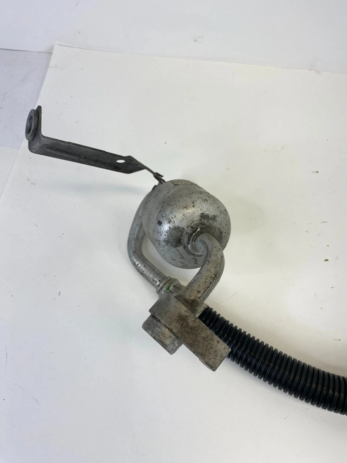 2013-2019 Ford Police Interceptor Sedan A/C Refrigerant Discharge Hose Line OEM