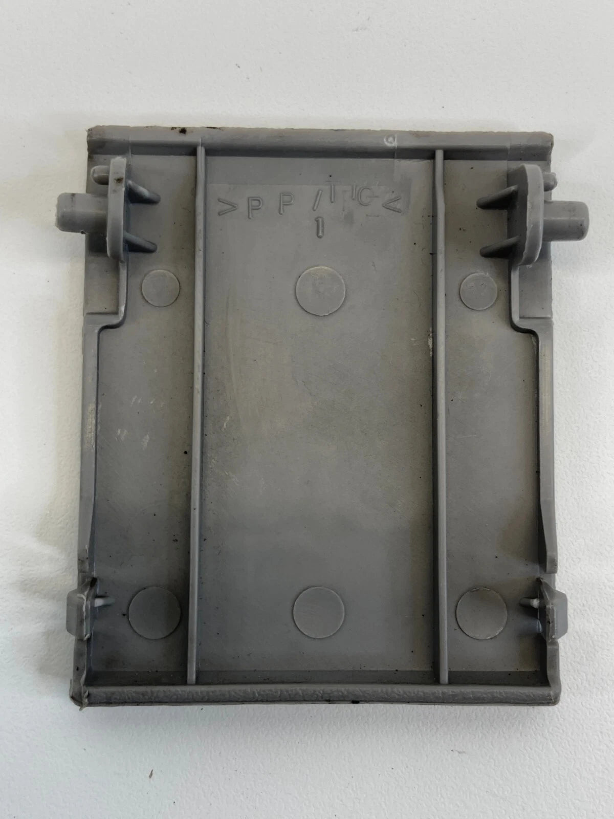 2007-2011 TOYOTA CAMRY BACK SEAT CHILD ANCHOR RESTRAIN COVER CAP TRIM OEM