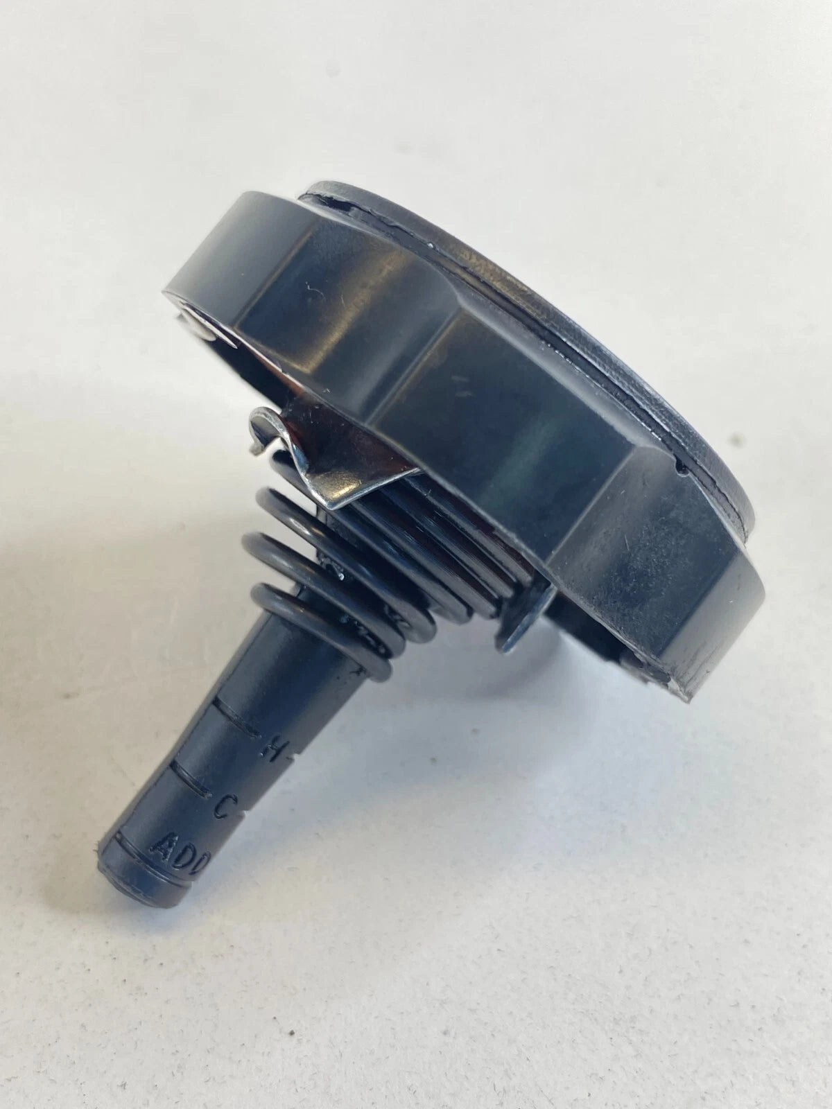 2000-2005 00-05 CHEVROLET IMPALA 3.4L POWER STEERING PUMP RESERVOIR COVER CAP