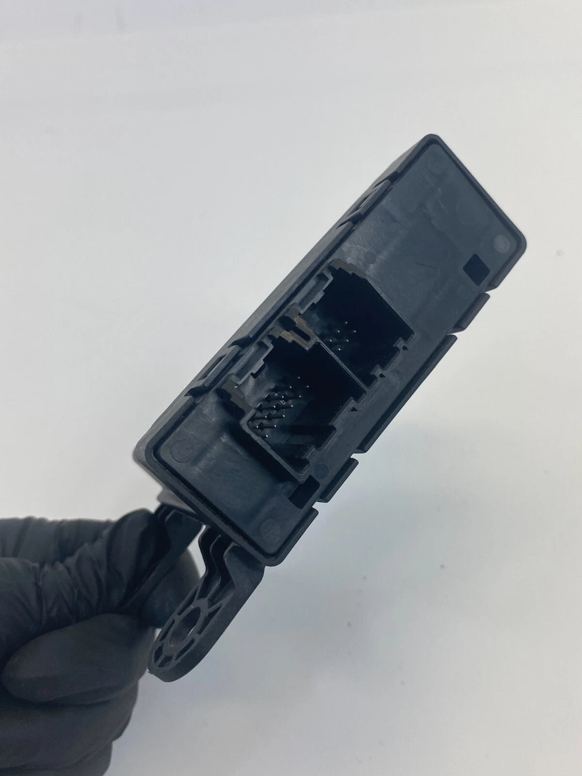 09 VW ROUTAN TOWN & COUNTRY RR PARKING ASSIST CONTROL MODULE UNIT 56054095A OEM