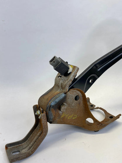 2014-2019 KIA SOUL AUTOMATIC TRANSMISSION BRAKE PEDAL LEVER ASSEMBLY OEM FACTORY
