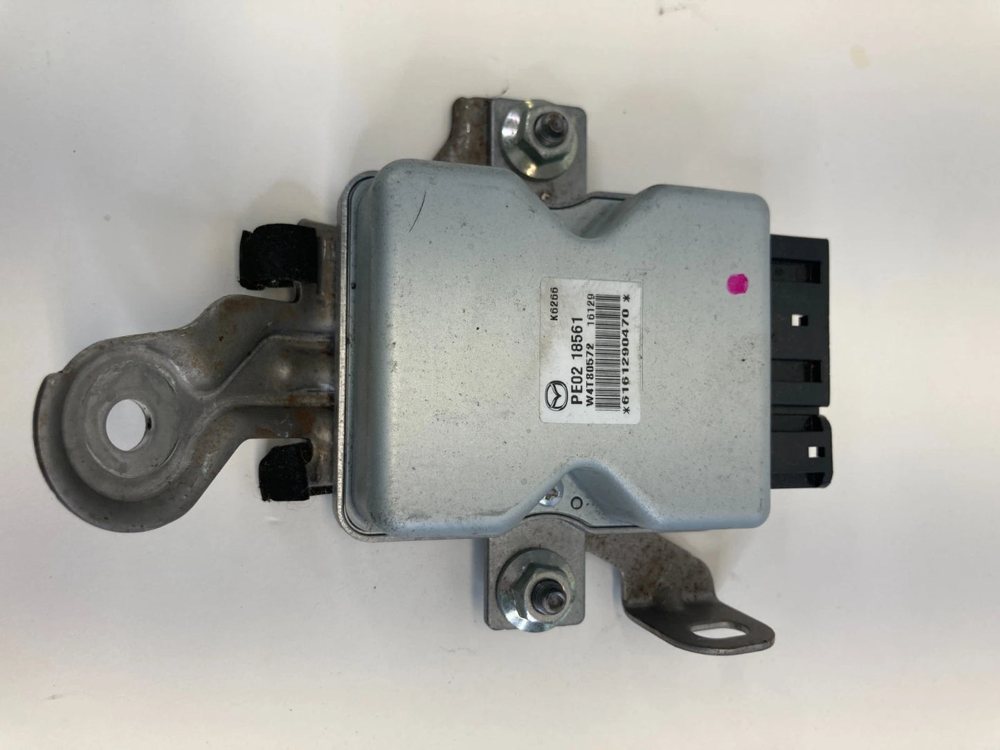 2013-2018 Mazda3 Mazda 3 2.0L L4 Fuel Pump Computer Control Module PE0218561