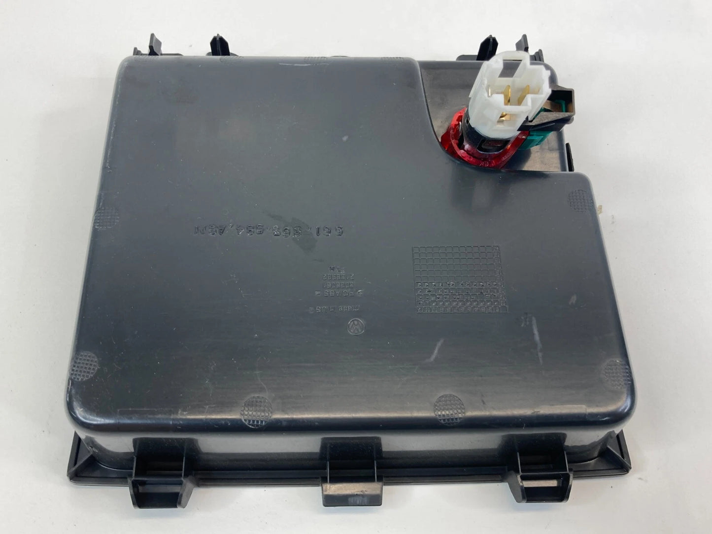 2012-2015 VW VOLKSWAGEN PASSAT CENTER CONSOLE STORAGE COMPARTMENT TRAY 561863284