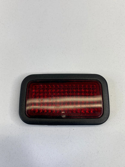 2006-2011 MERCEDES-BENZ ML 350 REAR RIGHT SIDE DOOR PANEL REFLECTOR A1648200074