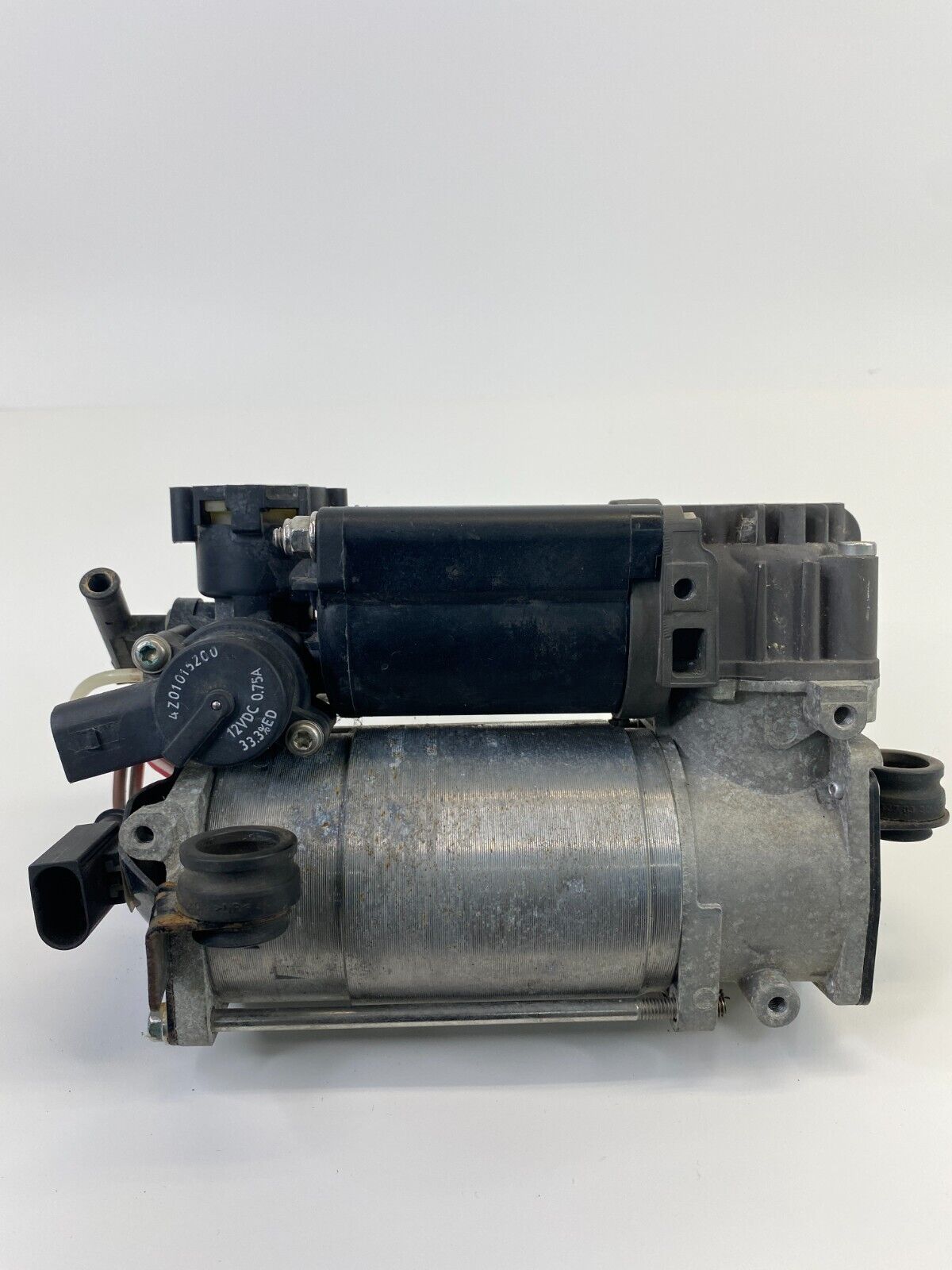 2003-2006 Mercedes-Benz E500 Air Suspension Compressor Pump 3Z-0101-1000 OEM