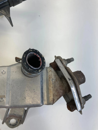 2010-2015 Toyota Prius 13-17 Prius V 1.8L EGR Valve Emission Sensor 25601-37010