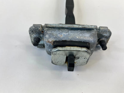 2006-2010 HYUNDAI SONATA SEDAN FRONT LEFT DOOR CHECK STOPPER CHECK STRAP HINGE