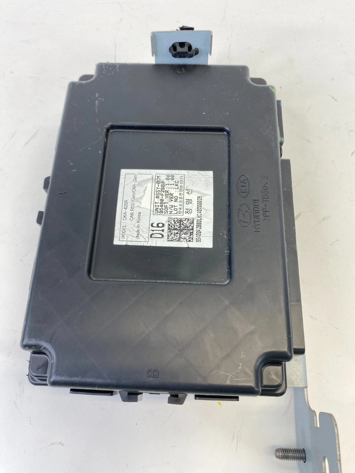 2017 2018 HYUNDAI ELANTRA 2.0L L4 A/T BODY CONTROL MODULE COMPUTER 95400-F2BB0