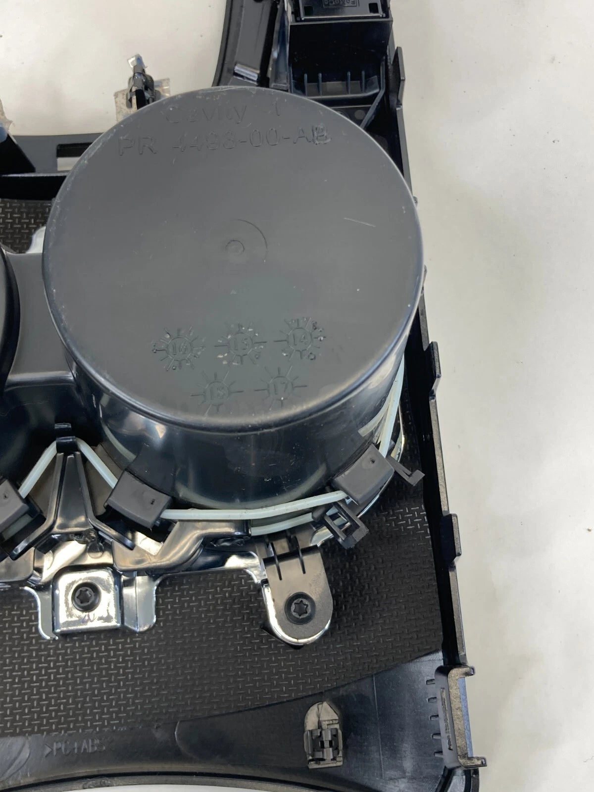 2015-2018 FORD EDGE CENTER CONSOLE COVER SHIFTER BEZEL TRIM W/ CUP HOLDER OEM