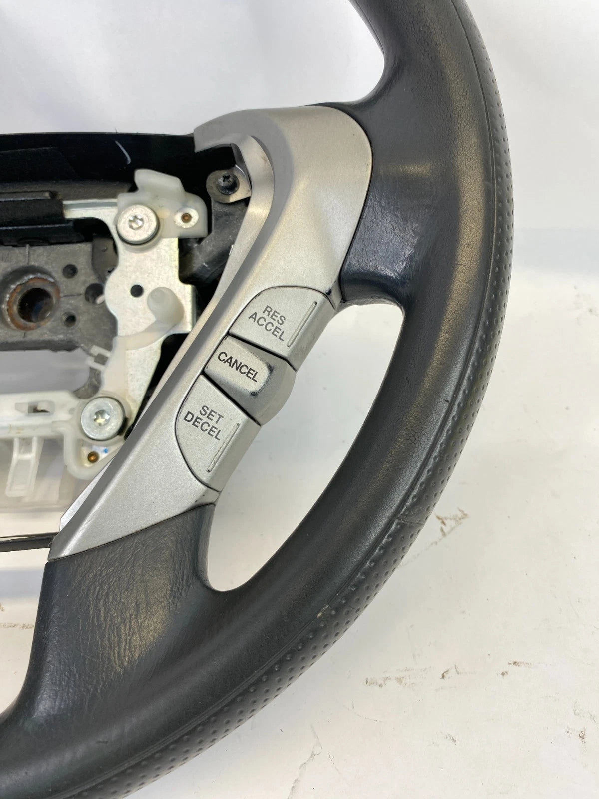 2007 2008 HONDA ELEMENT STEERING WHEEL W/ CRUISE CONTROL SWITCH OEM