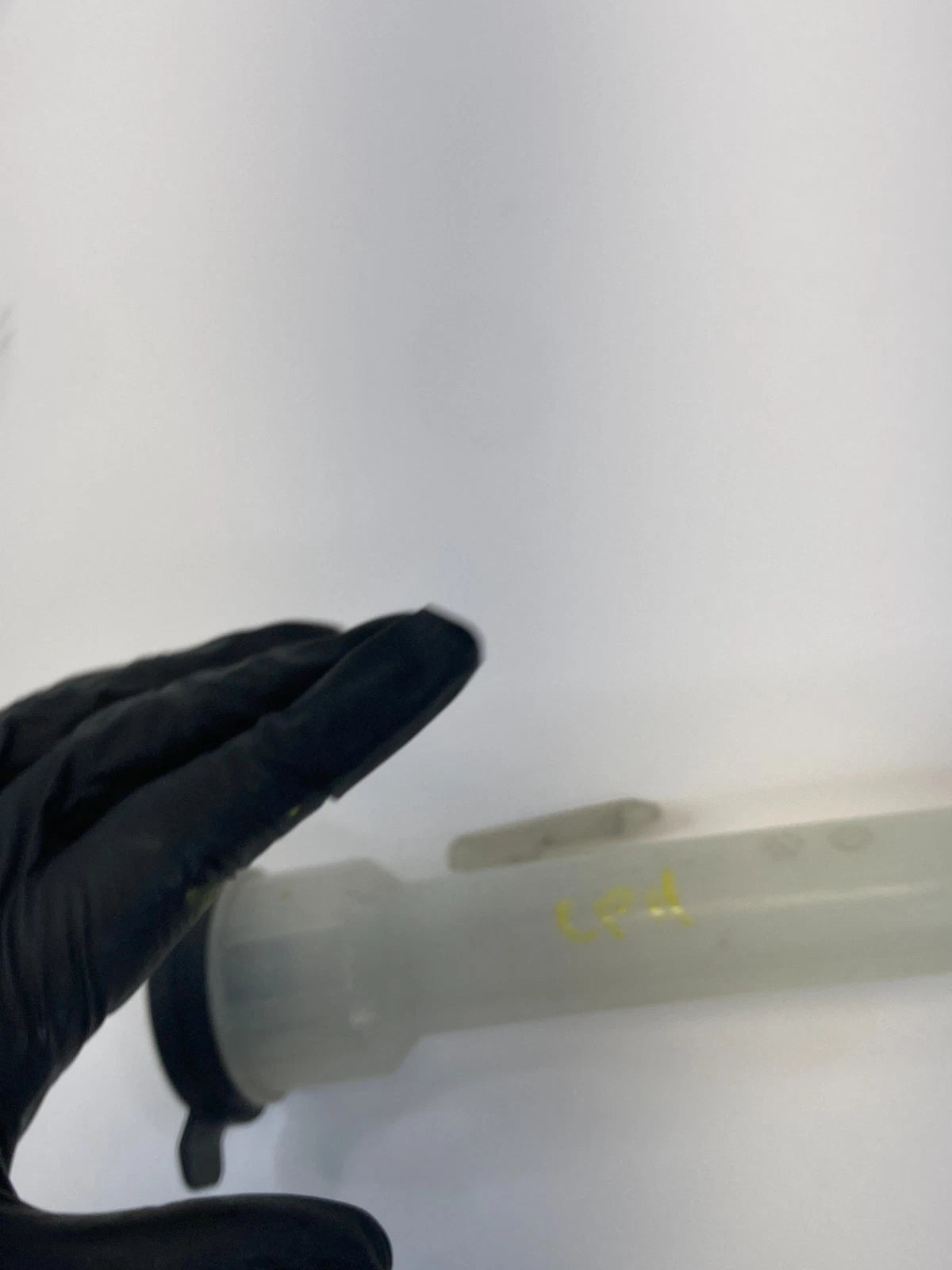 2011-2016 CHEVROLET CRUZE WINDSHIELD WASHER FLUID RESERVOIR TUBE CAP 95980613