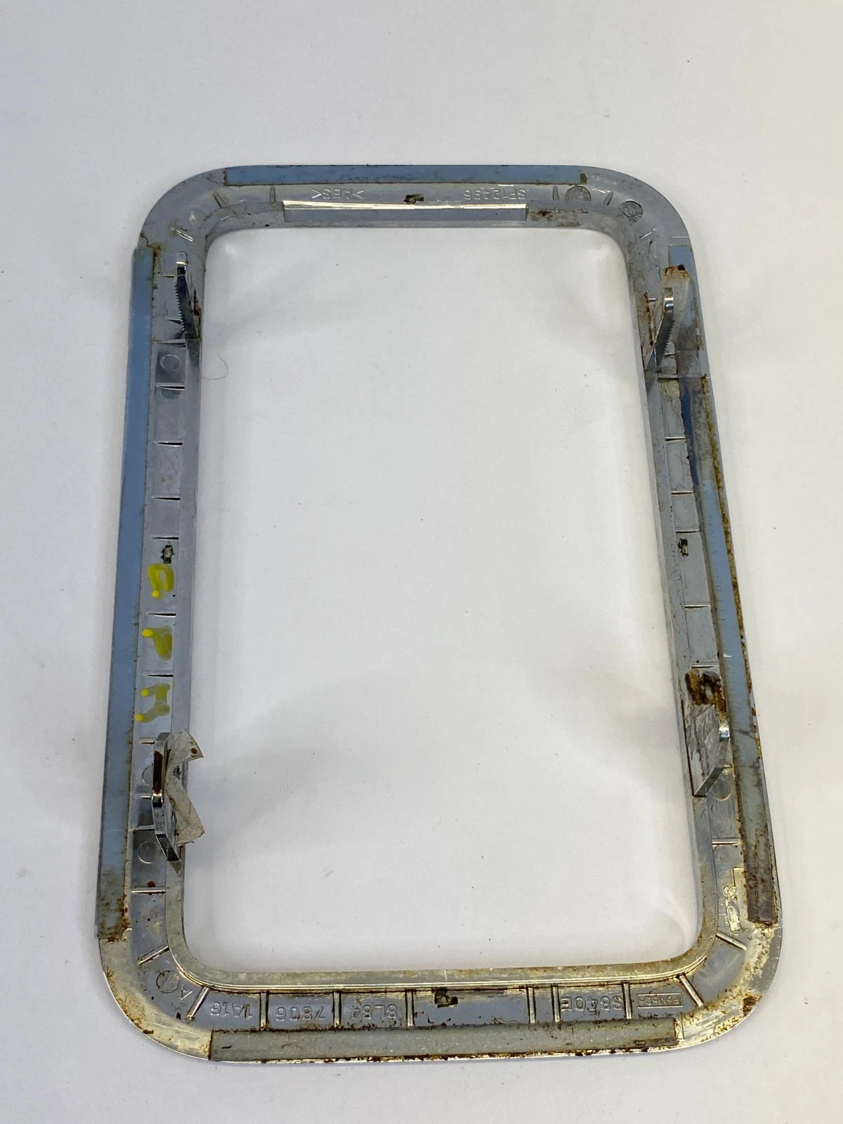 2008-2012 FORD ESCAPE CENTER CONSOLE SHIFTER SHIFT BEZEL SURROUND 8L8478061A16