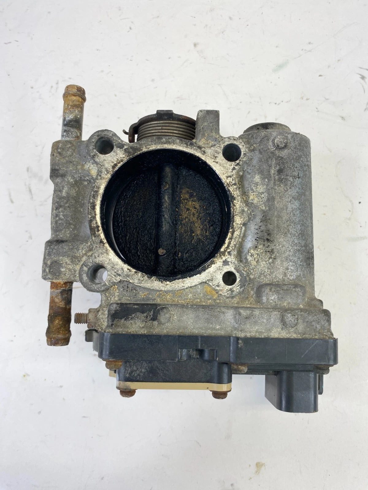 2000-2002 ISUZU TROOPER 3.5L V6 FUEL THROTTLE BODY ASSEMBLY OEM